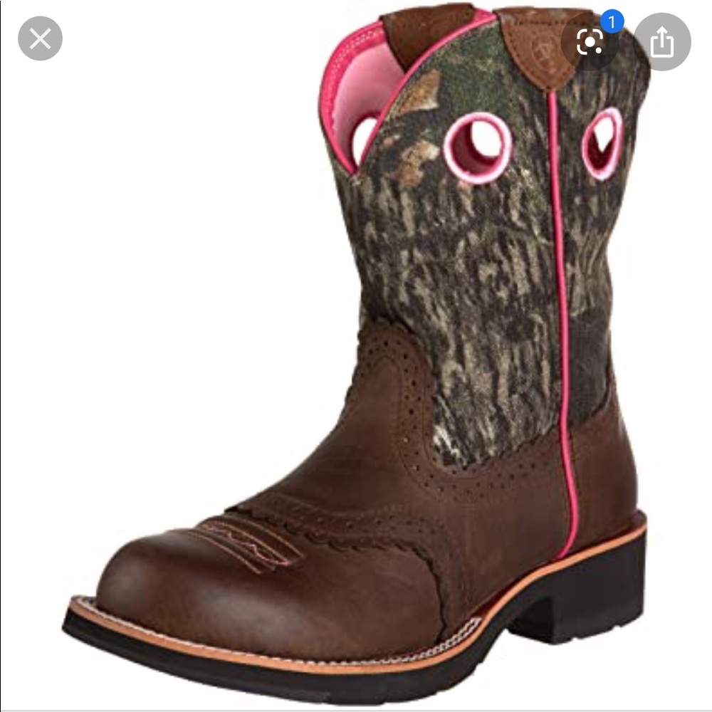 Arias boots new